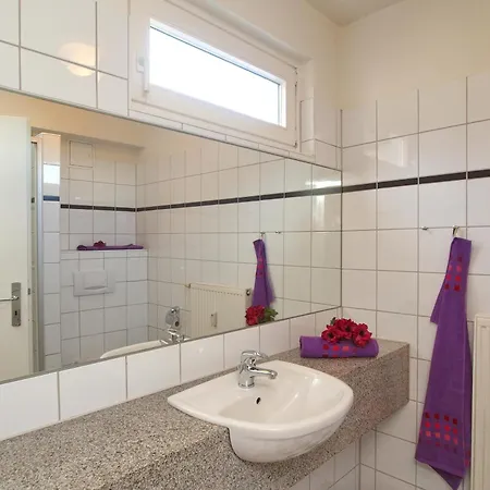 Apartment Meeresblick 414 Kuehlungsborn